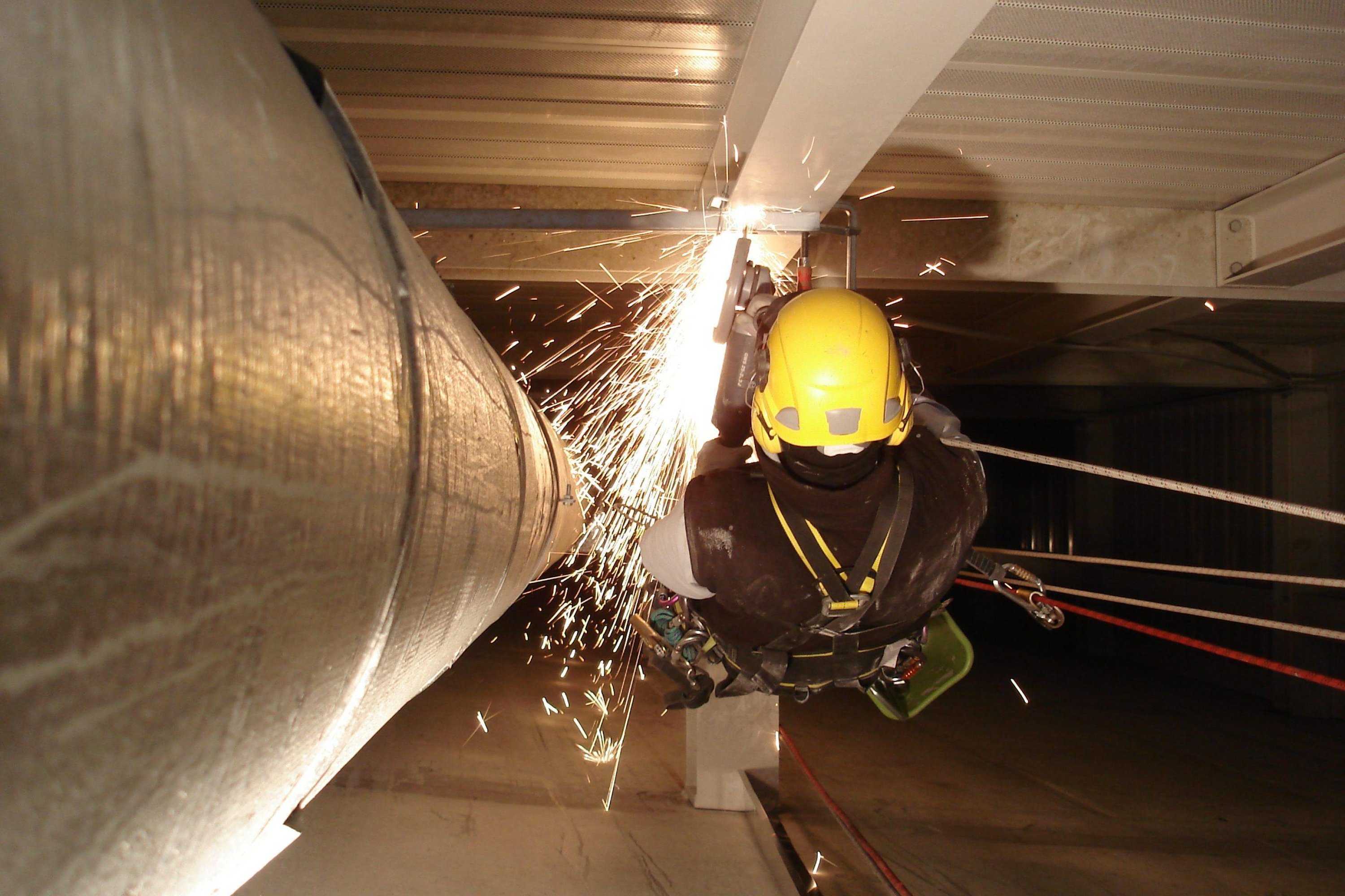 Industrieklettererer am Flexen  – Toprope