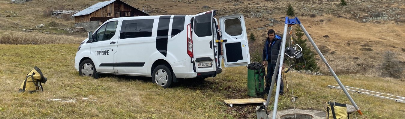 Dreibein über Einstieg Druckleitung  – Toprope